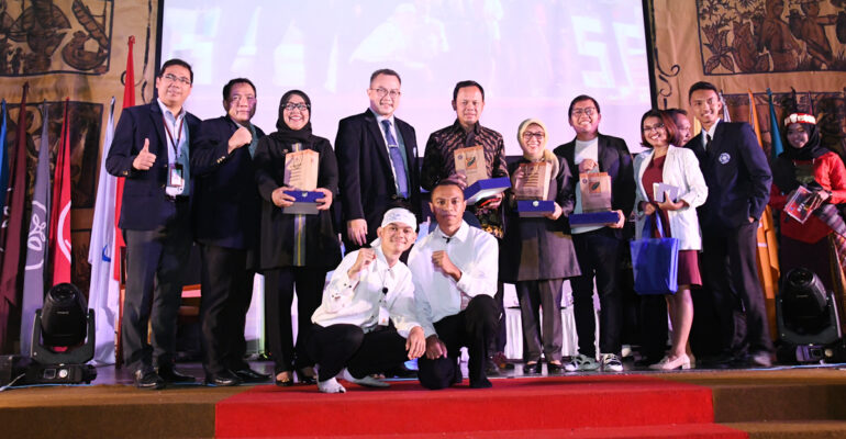 mpkmb-ipb-university-hadirkan-bupati-dan-walikota-bogor-bicara-revolusi-industri-4-0-news