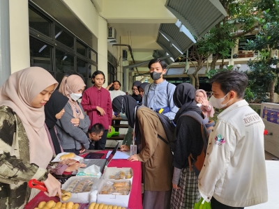 ngabuburit-unik-ala-himagreto-ipb-university-tukar-sampah-jadi-takjil-berkah-news
