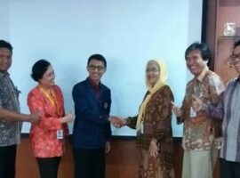 peduli-buruh-mahasiswa-ipb-buat-aplikasi-unik-news