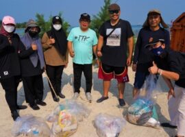 peringati-world-ocean-day-dosen-dan-mahasiswa-fpik-ipb-university-lakukan-coastal-clean-up-news