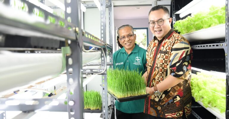 perkuat-riset-indoor-farming-ipb-luncurkan-mini-plant-factory-berbasis-iot-news