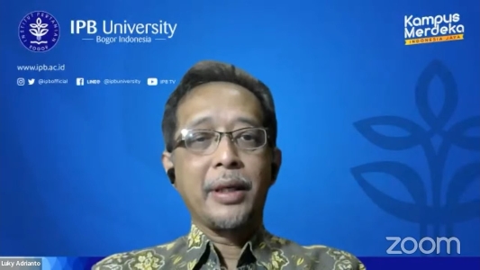 prof-luky-ardianto-uraikan-pendekatan-sistem-sosial-ekologis-bagi-tata-kelola-pesisir-dan-laut-berkelanjutan-news