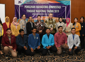 puluhan-mahasiswa-indonesia-bersaing-untuk-menjadi-mahasiswa-berprestasi-nasional-news1