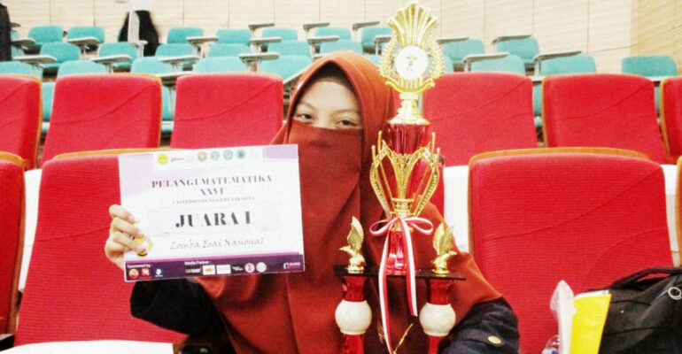 raih-juara-1-mahasiswa-ipb-university-gagas-model-matematika-pengatur-asupan-makanan-bagi-penderita-dm-news