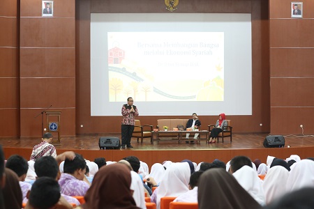 ratusan-siswa-sma-ikuti-kuliah-sehari-di-fem-ipb-university-news