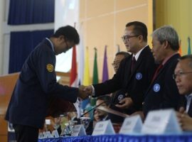 rektor-ipb-lantik-ribuan-mahasiswa-aktivis-news