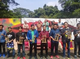 rektor-ipb-membuka-ipb-art-contest-2018-news
