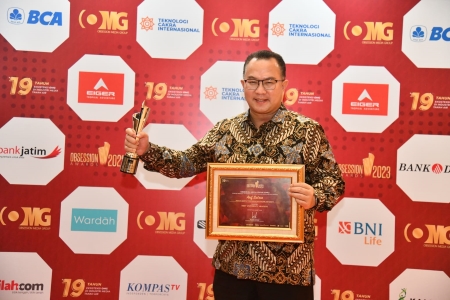 rektor-ipb-university-mendapat-anugerah-obsession-awards-2023-kategori-best-university-leaders-news