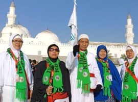 satpam-ipb-berangkat-umroh-hadiah-japas-ipb-2017-news
