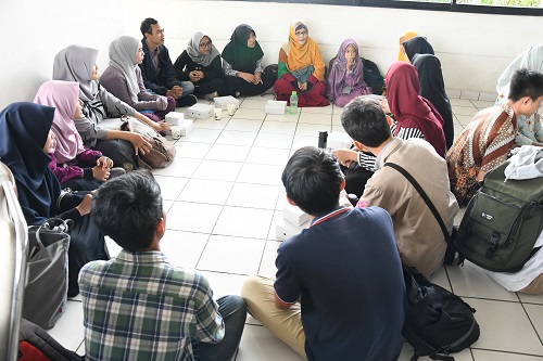 sebanyak-17-mahasiswa-jepang-ikuti-suiji-slp-di-desa-kelurahan-lingkar-kampus-ipb-university-news