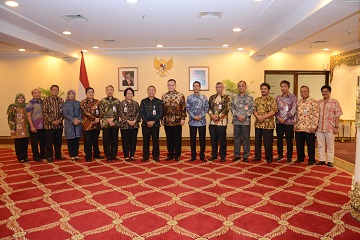 sekretariat-presiden-jalin-kerja-sama-dengan-ipb-kelola-istana-kepresidenan-news