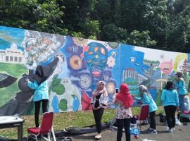 sepuluh-mahasiswi-ipb-unjuk-gigi-dalam-live-painting-agrisymphony-2017-news