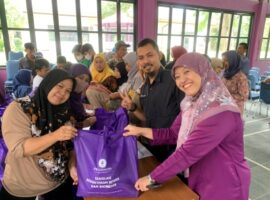 skhb-ipb-university-berbagi-sembako-murah-di-bulan-suci-ramadan-news