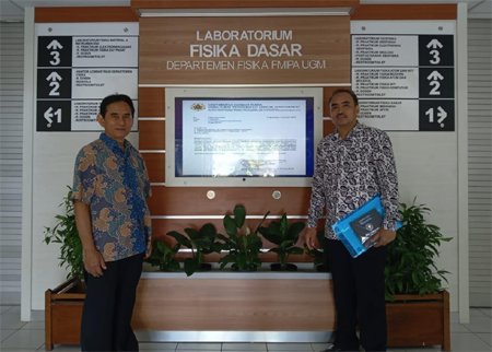 tingkatkan-kualitas-fasilitas-pendidikan-dan-penelitian-departemen-fisika-ipb-university-kunjungi-ugm-news