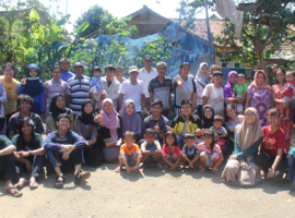 tumbuhkan-rasa-cinta-lingkungan-himpunan-mahasiswa-biologi-ipb-ajak-masyarakat-kerja-bakti-news