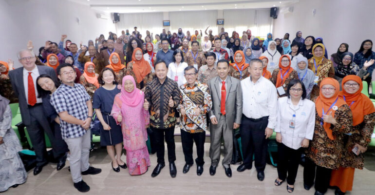 walikota-bogor-promosikan-sekolah-ibu-di-seminar-internasional-yang-digelar-ipb-university-news