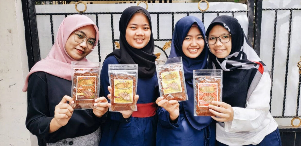 yuk-cicipi-legitnya-abon-klobot-jagung-kreasi-mahasiswa-ipb-university-news
