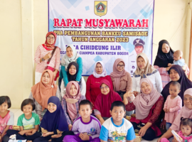 Mahasiswa BEM FEM IPB University Kenalkan SDGs Desa dan Manajerial Usaha kepada Masyarakat Cihideung Ilir
