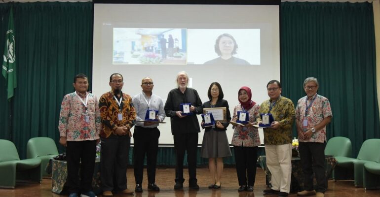 Pakar Lanskap Dunia Sampaikan Pengetahuan Terkini tentang Pengembangan Lanskap Berkelanjutan di IPB University