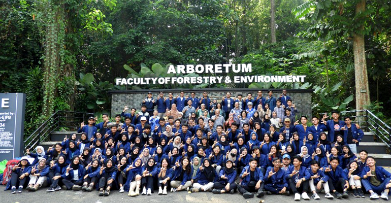 KSHE IPB University Lepas 113 Mahasiswa untuk Praktik Lapang Konservasi Alam dan Magang Kolaboratif