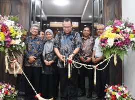Rektor IPB University Resmikan Gedung A Sekolah Bisnis IPB University Hasil Renovasi