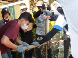atasi-permasalahan-sampah-tim-kkn-t-inovasi-ipb-university-inisiasi-pembuatan-lubang-resapan-biopori-news