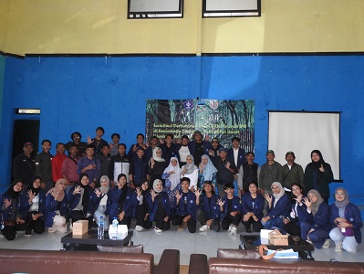 bersama-klhk-tim-kkn-t-ipb-university-sosialisasi-program-perhutanan-sosial-news