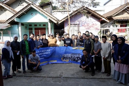 mahasiswa-kkn-t-ipb-university-sosialisasikan-dokumen-rencana-kegiatan-perhutanan-sosial-news