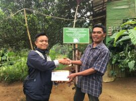tingkatkan-produktivitas-kopi-di-pasir-sarongge-fmsc-ipb-university-hibahkan-2-000-benih-kopi-arabika-news