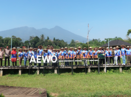 Peserta ISCoNREM IPB University Kunjungi Agro Edu Wisata Organic, Mulyaharja