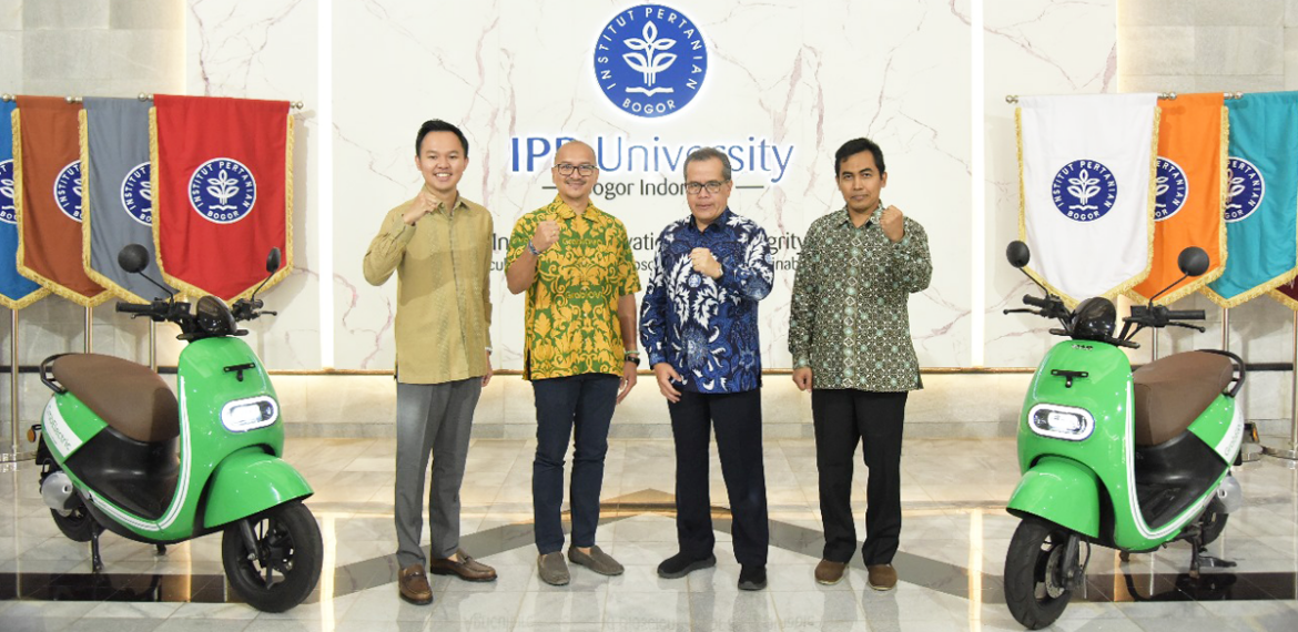 Sediakan Motor Listrik, IPB University Gandeng Grab Dukung Pengurangan Emisi Karbon