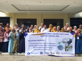 ARLab IPB University Selenggarakan Training Mikoriza