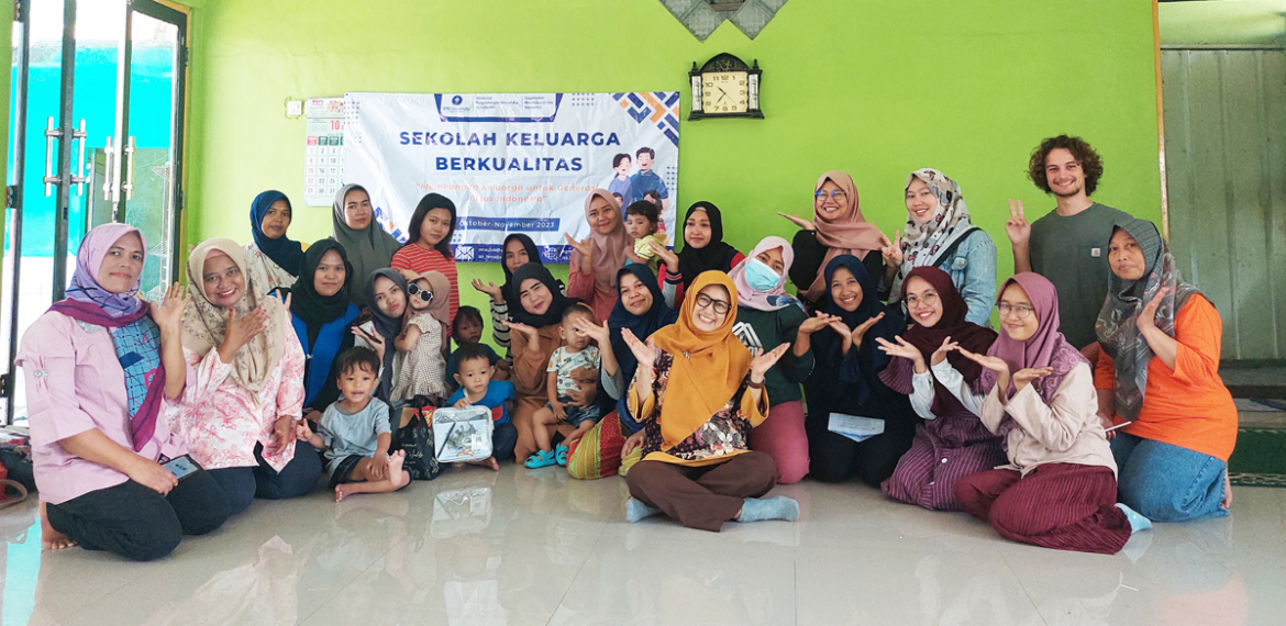 Program Sekolah Keluarga Berkualitas Libatkan Mahasiswa Prancis