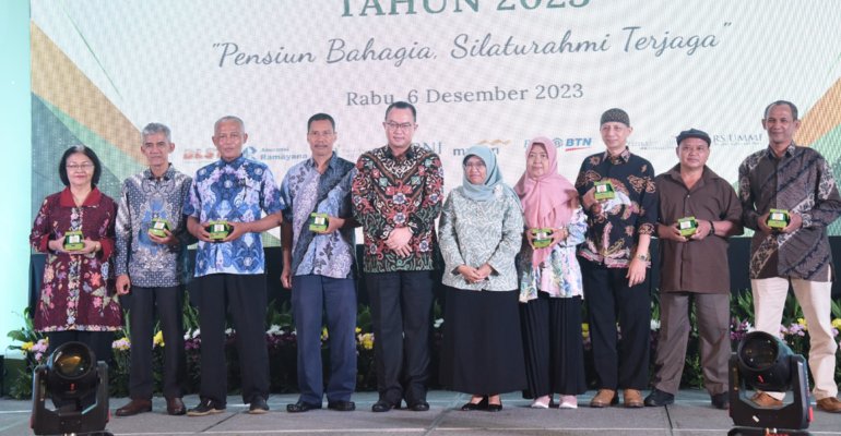 IPB University Adakan Pelepasan dan Apresiasi 125 Pegawai Purnabakti Tahun 2023