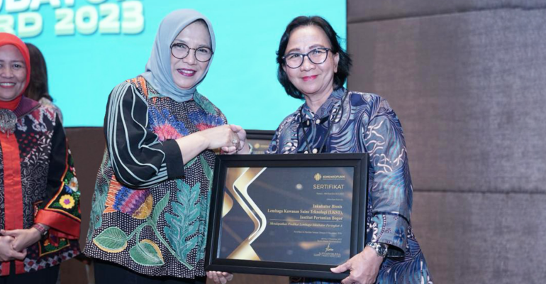 Inkubator Bisnis LKST IPB University Raih Award Akreditasi A