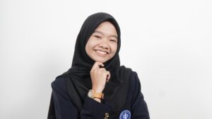 Azzahra Putri Santi-Mapres