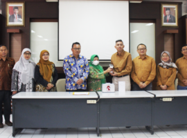 Fakultas Peternakan IPB University Terima Hibah Unit Mesin dari PT Nutricell Pacific