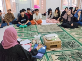 Membangun Resiliensi Remaja, Dosen IPB University Ciptakan Inovasi Kampung Ramah Keluarga