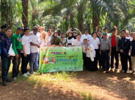 Duta Sawit dari Enam Negara Kunjungi Kebun Pendidikan dan Penelitian Kelapa Sawit IPB Jonggol