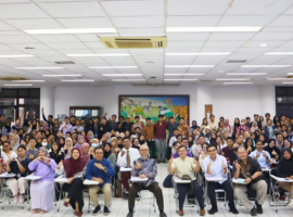 SKHB IPB University Lepas Mahasiswa untuk Kuliah Kerja Nyata Tematik di Dua Provinsi