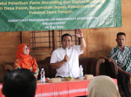 Dosen IPB University Pulang Kampung ke Blora, Latih Farm Recording dan Digital Marketing