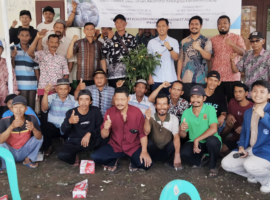 Dosen Pulang Kampung IPB University Latih Warga Desa Jatisari Terampil Buat Pakan Ternak dari Limbah Pertanian