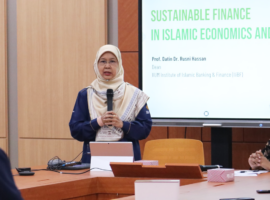 Hadirkan Profesor dari Malaysia, Departemen Ilmu Ekonomi Syariah IPB University Perkuat Kerja Sama Internasional