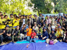 Himpunan Mahasiswa Pascasarjana PSL IPB University Ecologica Buat Aksi Tanam Pohon di Bantaran Sungai Ciliwung