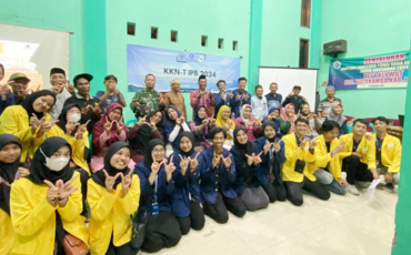 Mahasiswa IPB University Paparkan Enam Program KKNT Inovasi di Desa Kluwut