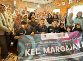 Mahasiswa KKNT Inovasi IPB University Gelar Pendampingan Pemasaran Digital untuk UMKM di Rumah Kreatif ‘COEY’