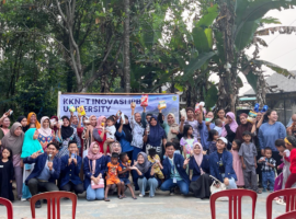 Mahasiswa KKNT Inovasi IPB University Sosialisasikan Pemilahan Sampah bagi Warga Desa Tamansari, Bogor