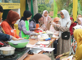 PPK Ormawa Himasilkan IPB University Hadirkan Inovasi Produk Olahan Ikan di Desa Mekarsari