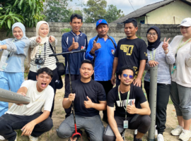 Upaya Mahasiswa KKNT Inovasi IPB University Tanggap Perubahan Iklim di Tiyuh Pulung Kencana