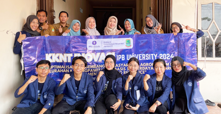 Cegah Stunting di Karangpawitan, Mahasiswa KKNT Inovasi IPB University Terapkan Pendekatan Berbasis Keluarga